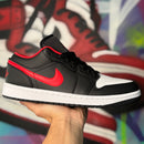 Zapatillas Air Jordan 1 Low con puntera blanca (listas para entrega)