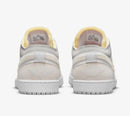 Air Jordan 1 Low Inside Out Crema Blanco Gris Claro