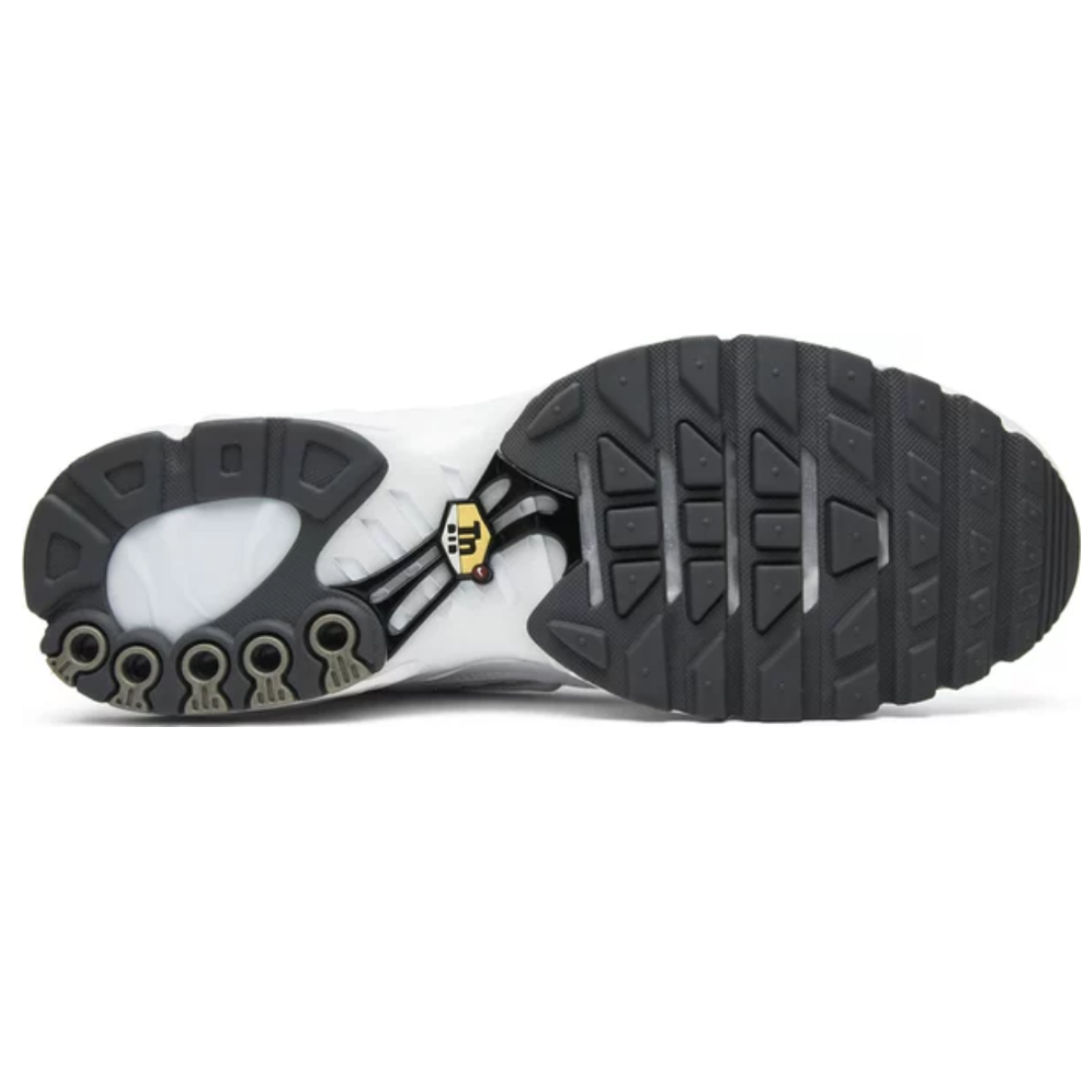 Tênis Nike Air Max Plus TN 'Triple White'