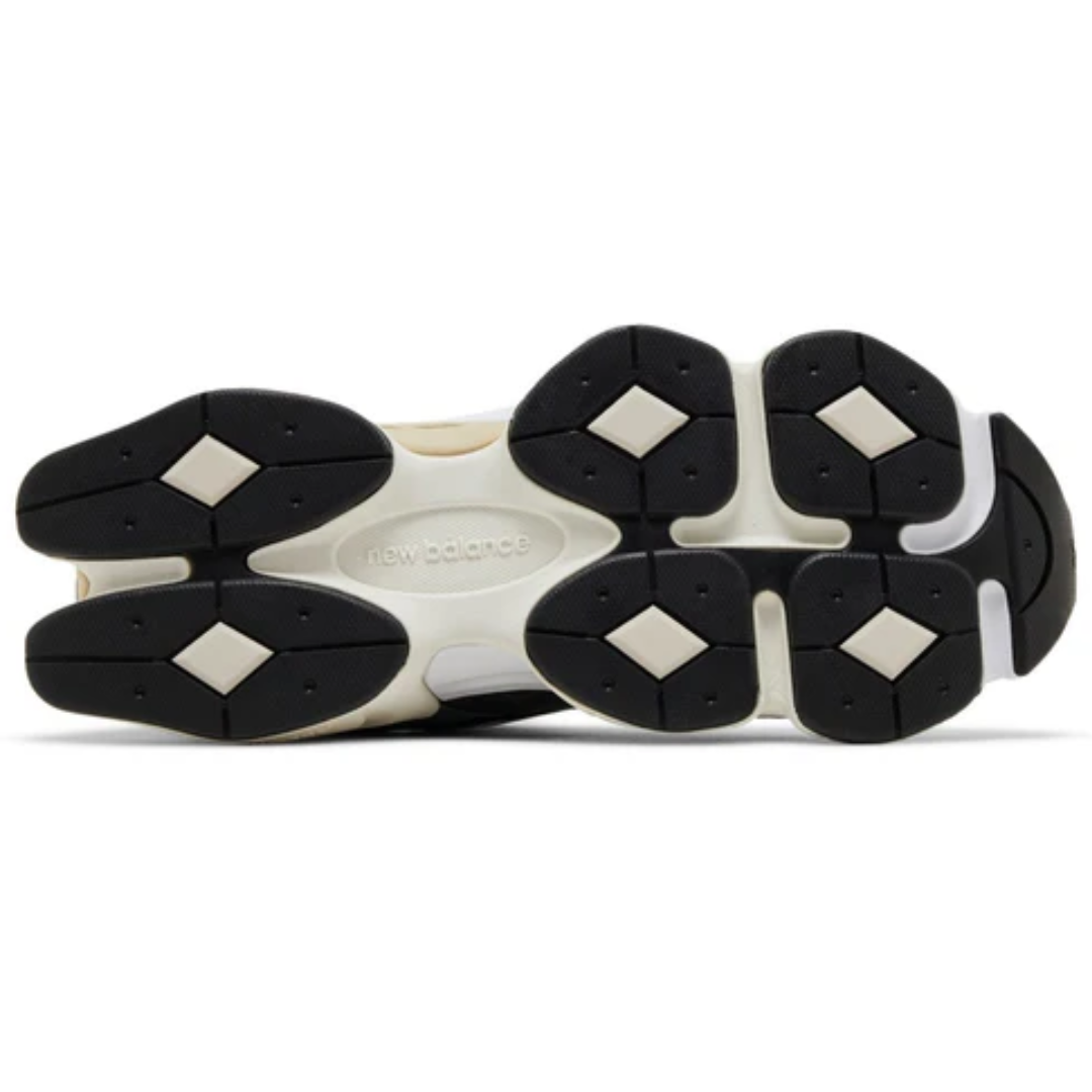 Tênis New Balance 9060 Black Magnet Preto