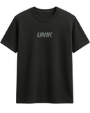 Camiseta negra con camuflaje fractal UN1K