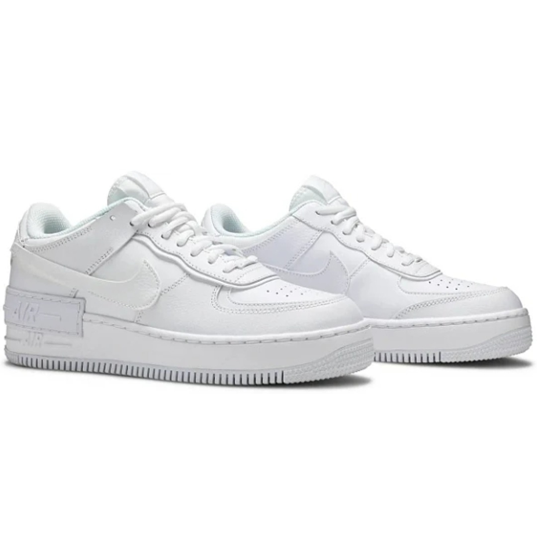 Tênis Nike Air Force 1 Shadow Triple White