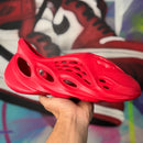 Yeezy Foam Runner 'Vermilion' (Disponible)