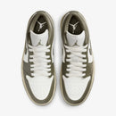 Nike Air Jordan 1 Low Sail Leche de coco Oliva medio