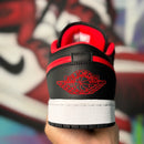 Zapatillas Air Jordan 1 Low con puntera blanca (listas para entrega)