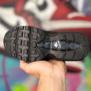 Nike Air Max 95 Essential Triple Black (Listo para entrega)