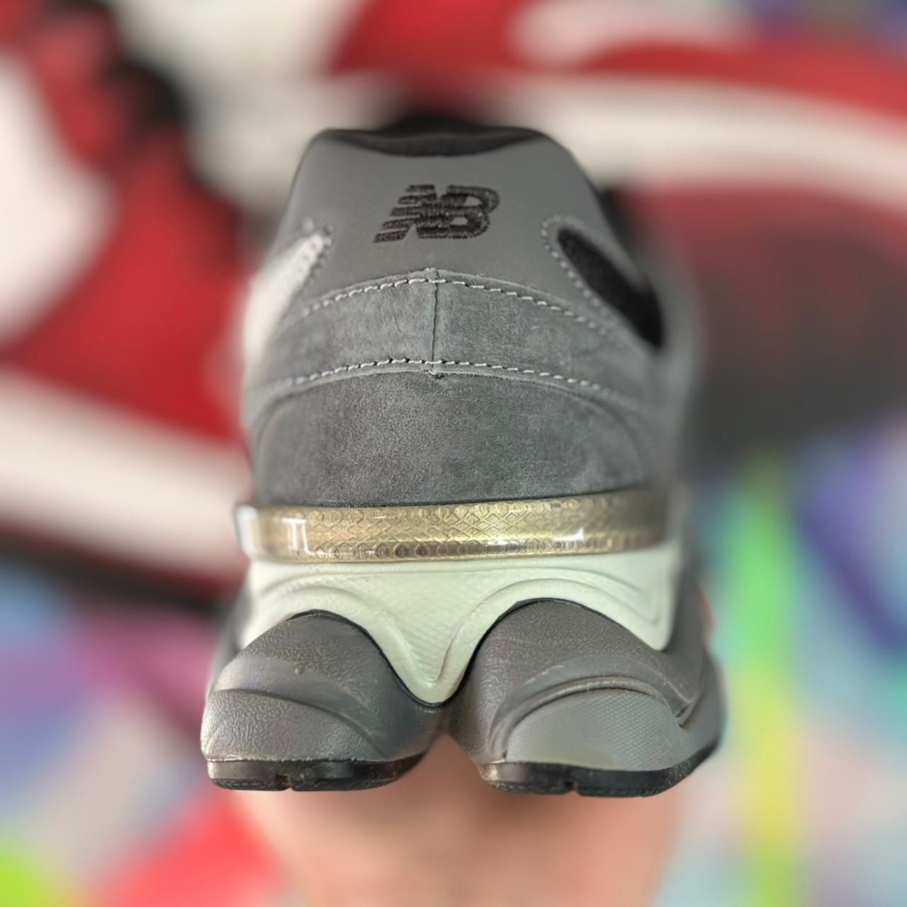 Tênis New Balance 9060 Black Castlerock ( Pronta Entrega)