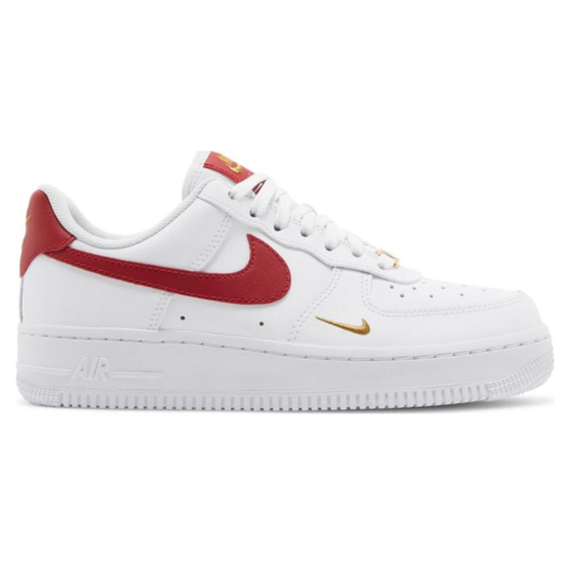 Nike Air Force 1 Essential Low 'Blanco Gimnasio Rojo'