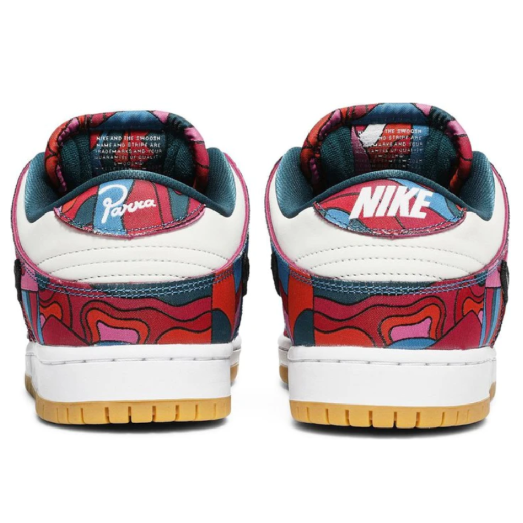 Tênis Dunk Low x Parra "Abstract Art"