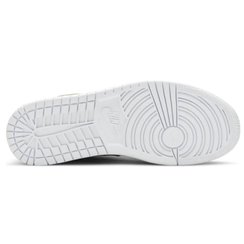 Tênis Air Jordan 1 Low Metallic Gold White