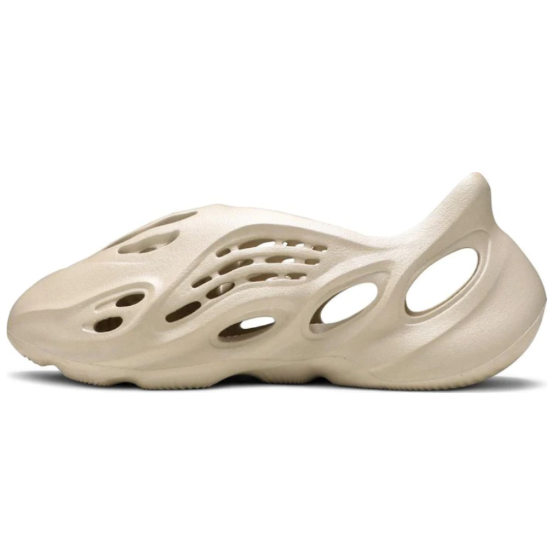 Yeezy Foam Runner 'Arena'