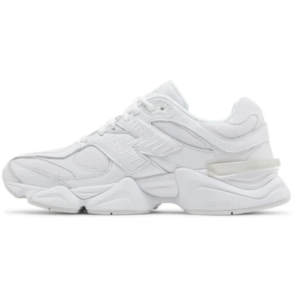 Tênis New Balance 9060 Triple White