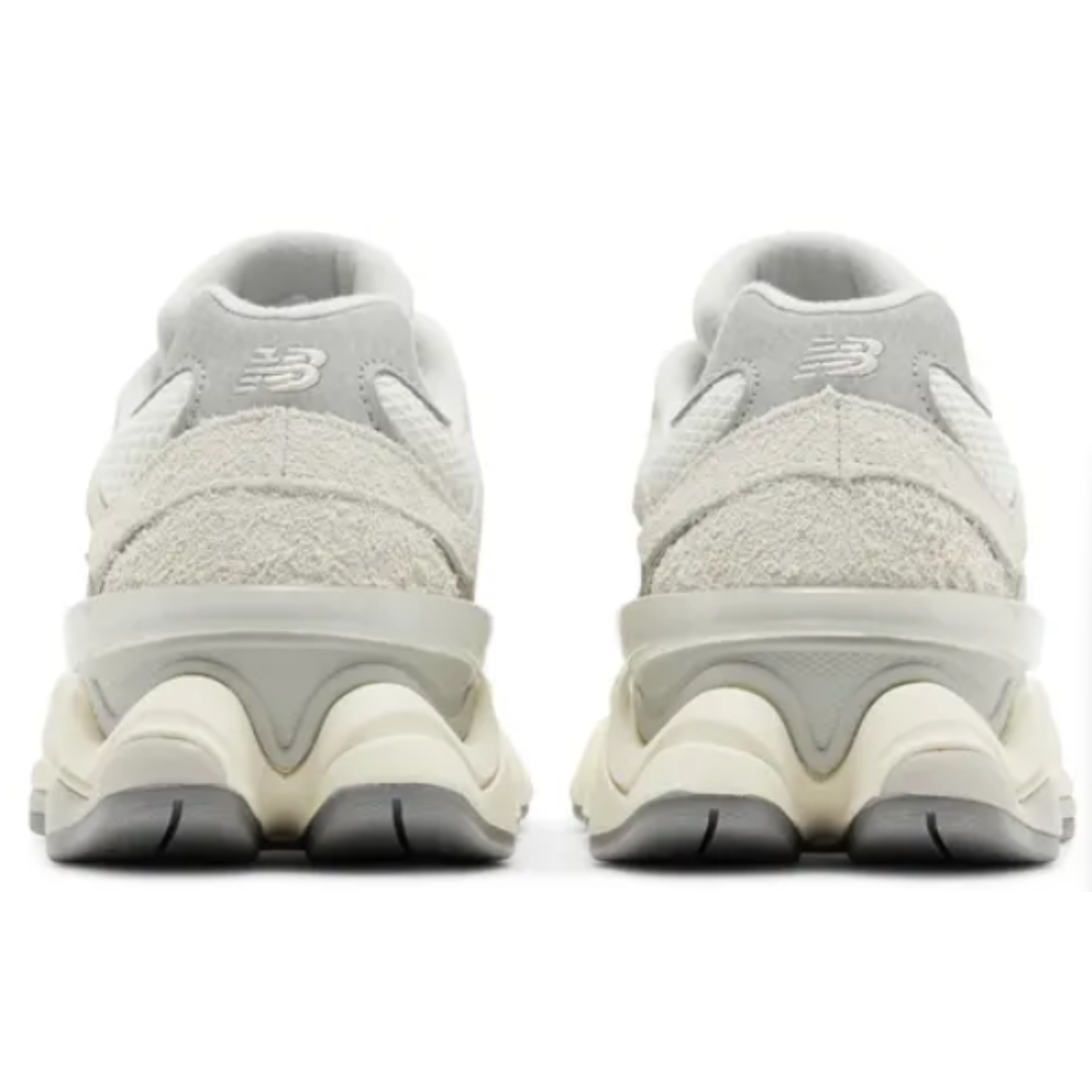 Tênis New Balance 9060 Suede Pack Sea Salt