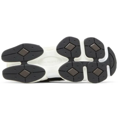 Tênis New Balance 9060 Brown Black