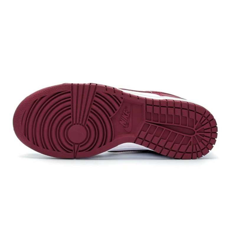 Tênis Nike Dunk Low Bordeaux