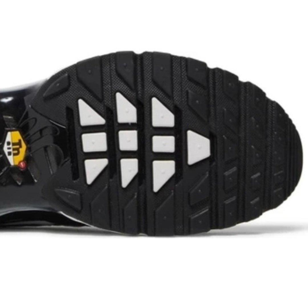 Nike Air Max Plus Tn Negro Blanco Plata Metalizado