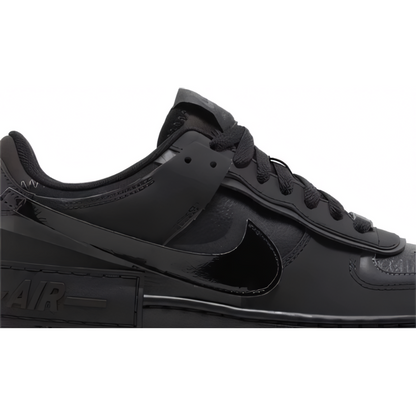 Tênis Nike Air Force 1 Shadow Triple Black