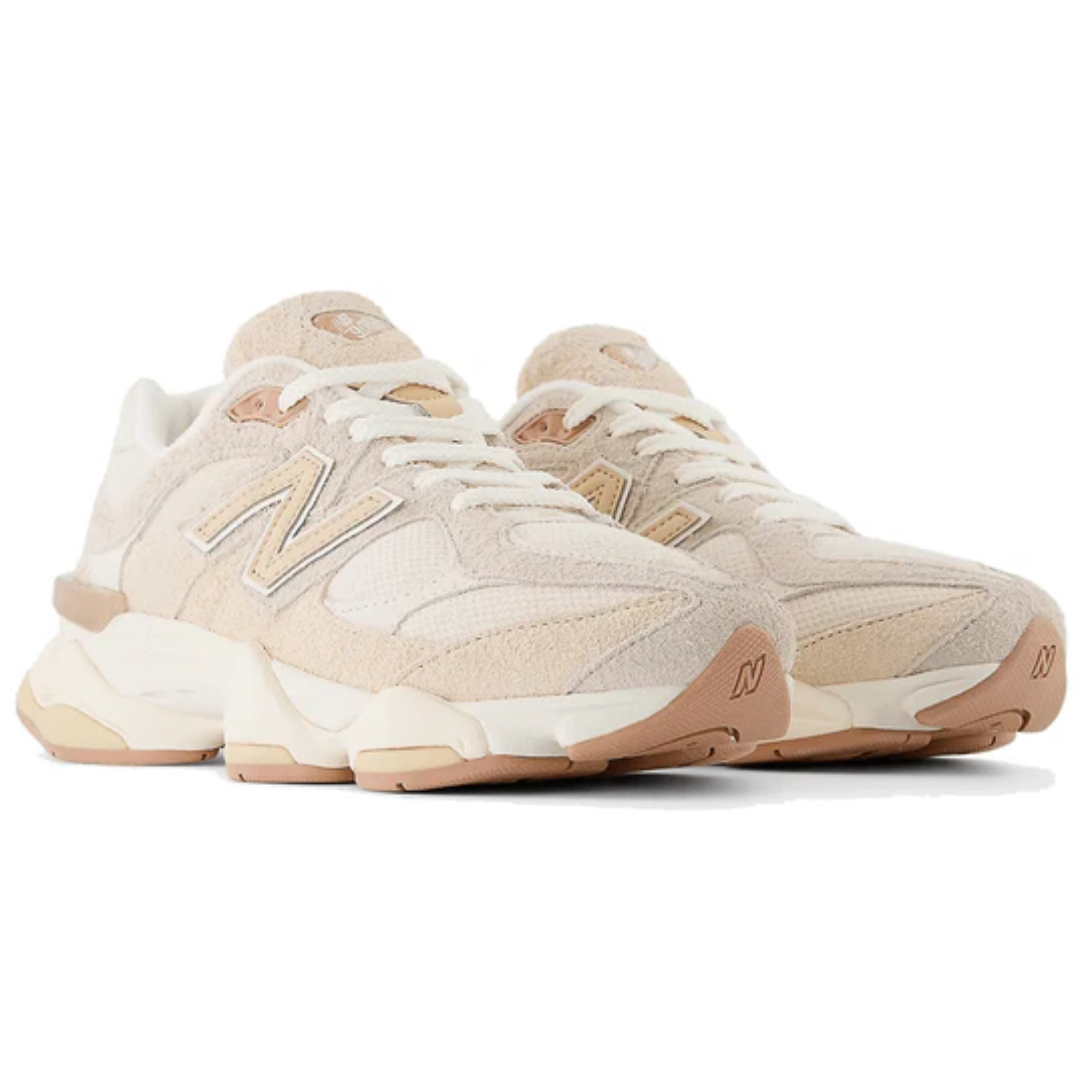 Tênis New Balance 9060 Bisque Sea Salt Bege