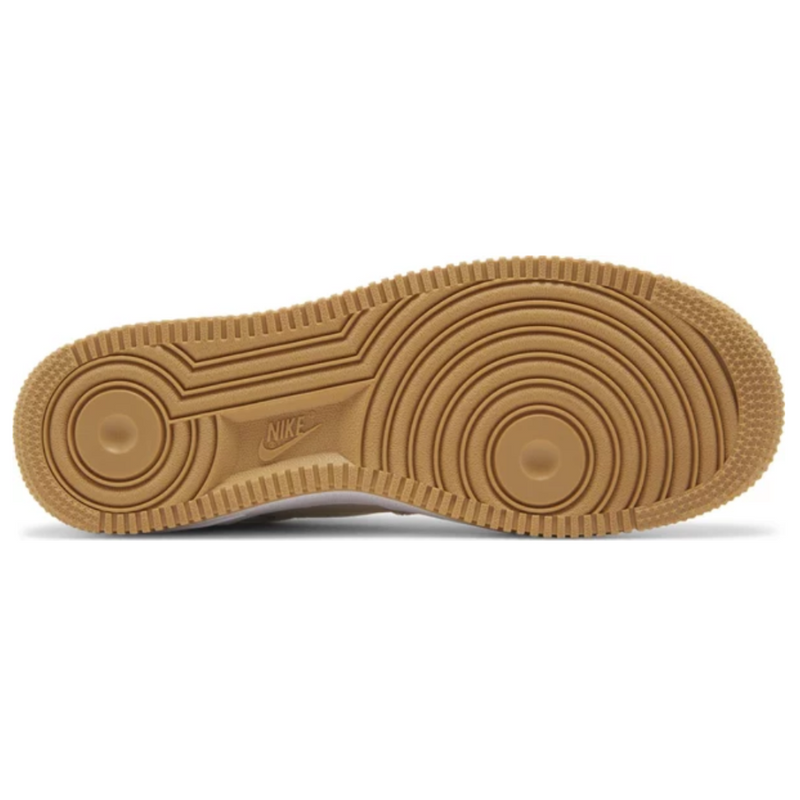 Tênis Nike Air Force Coconut Milk
