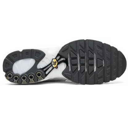 Tênis Nike Air Max Plus TN 'Triple White'