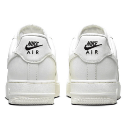 Nike Air Force 1 '07 Essential 'Negro vela'