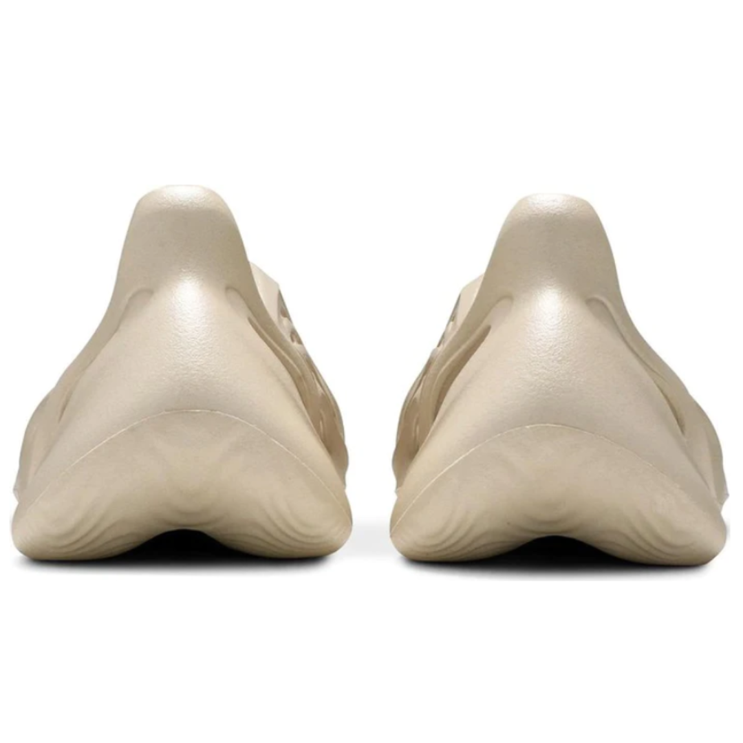 Yeezy Foam Runner 'Arena'