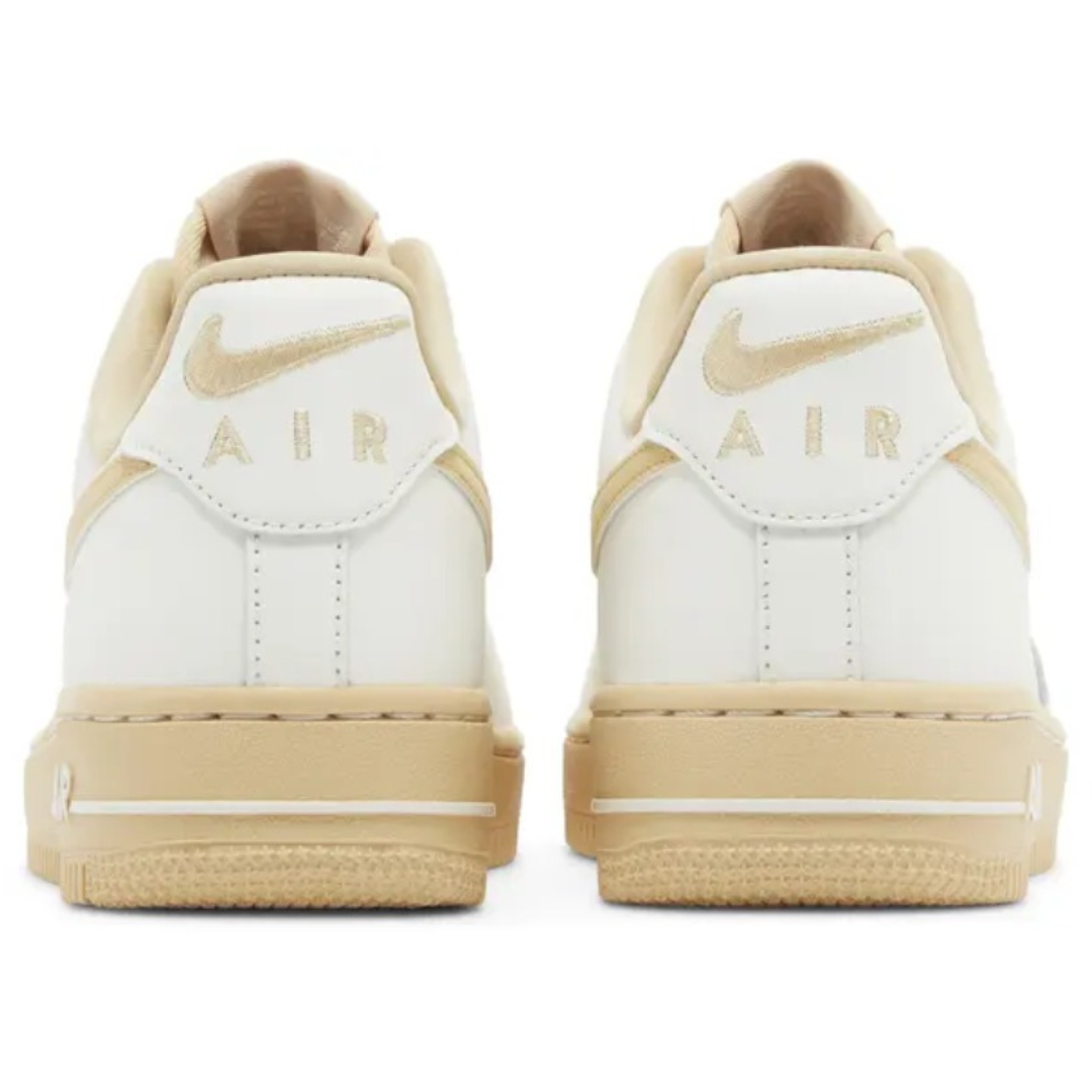 Tênis Nike Air Force 1 '07 Sail Sesame