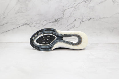 Adidas Ultraboost 21 Negro Blanco 