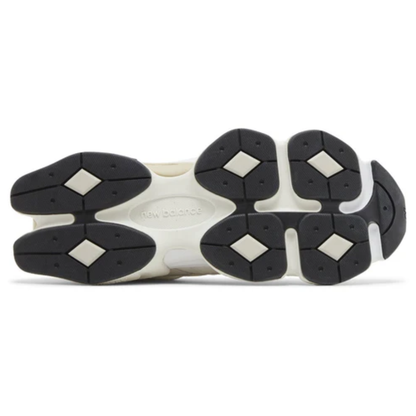 Tênis New Balance 9060 Sea Salt Moonbeam Branco