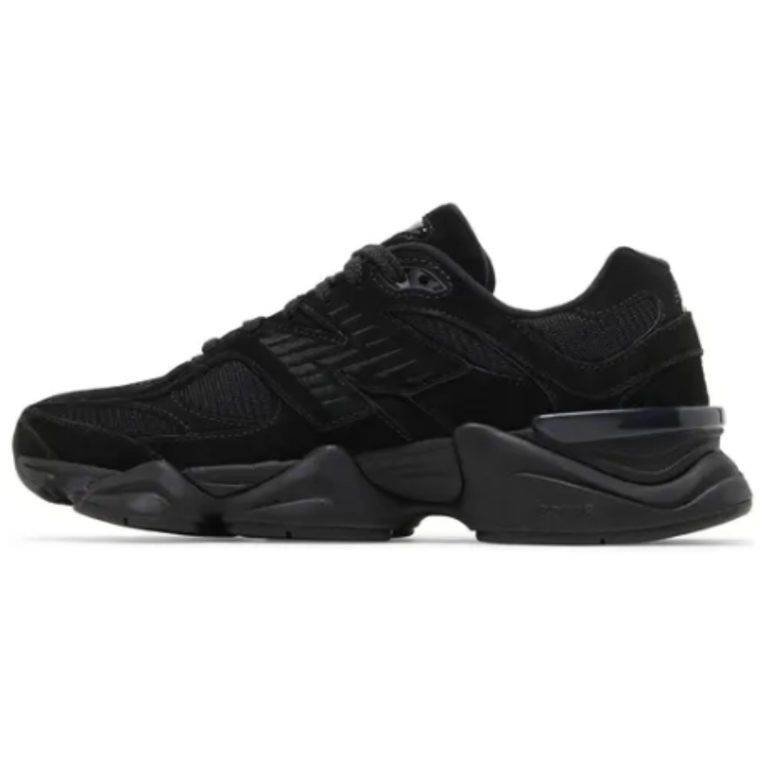 Tênis New Balance 9060 Triple Black