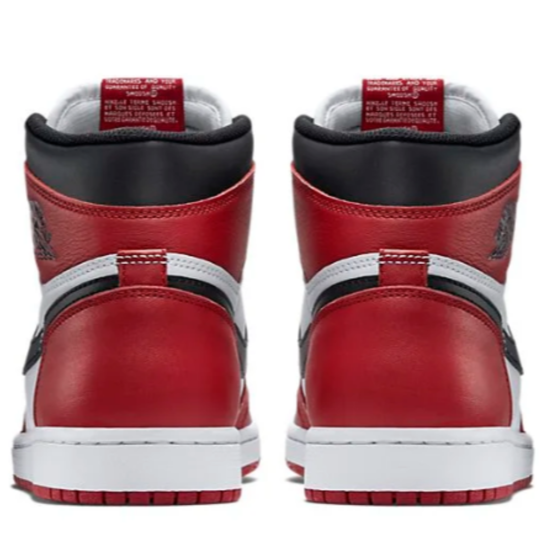 Tênis Nike Air Jordan 1 Retro High OG 'Chicago' 2015