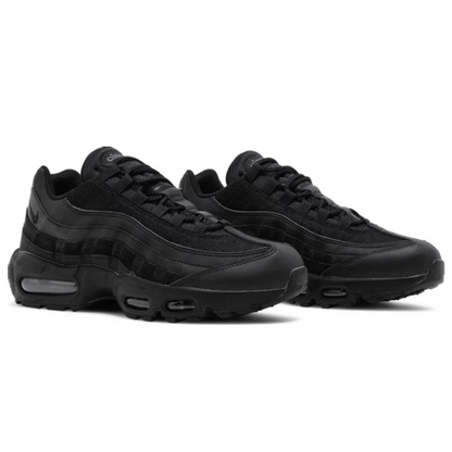 Tênis Nike Air Max 95 Essential Triple Black
