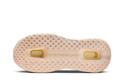 Nike Vomero Premium Chalk Bege