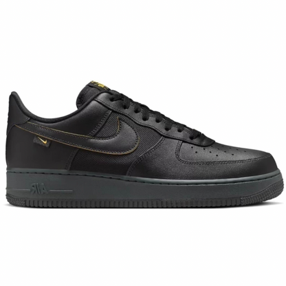 Tênis Nike Air Force 1 Black University Gold