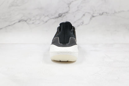 Adidas Ultraboost 21 Negro Blanco 