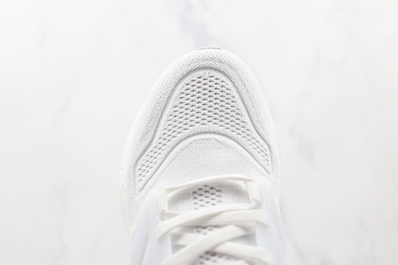 Adidas UltraBoost 22 Triple Blanco 