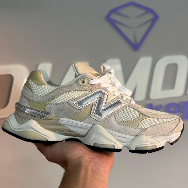 Tênis New Balance 9060 Turtledove (Pronta Entrega)