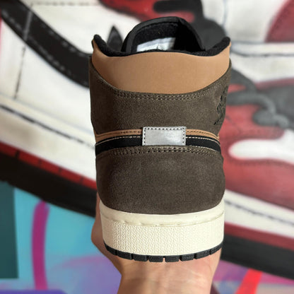 Tênis Air Jordan 1 Mid SE Earth Tone (Pronta Entrega)