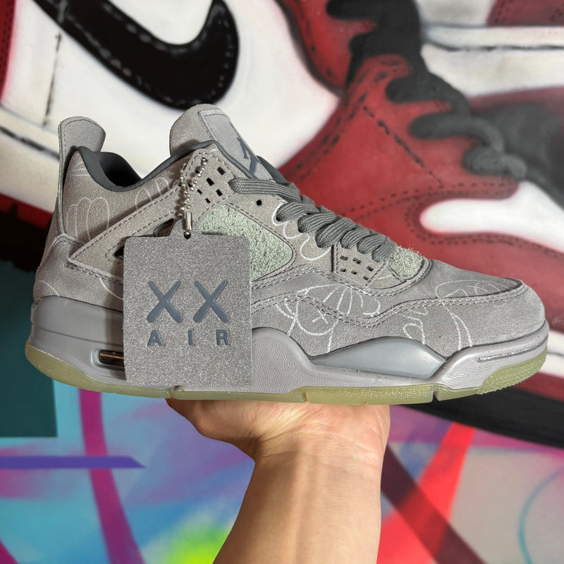 Tênis Air Jordan 4 Retro Kaws (Pronta Entrega)