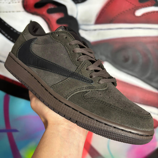 Travis Scott x Air Jordan 1 Low OG SP Velvet Brown (Pronta Entrega)
