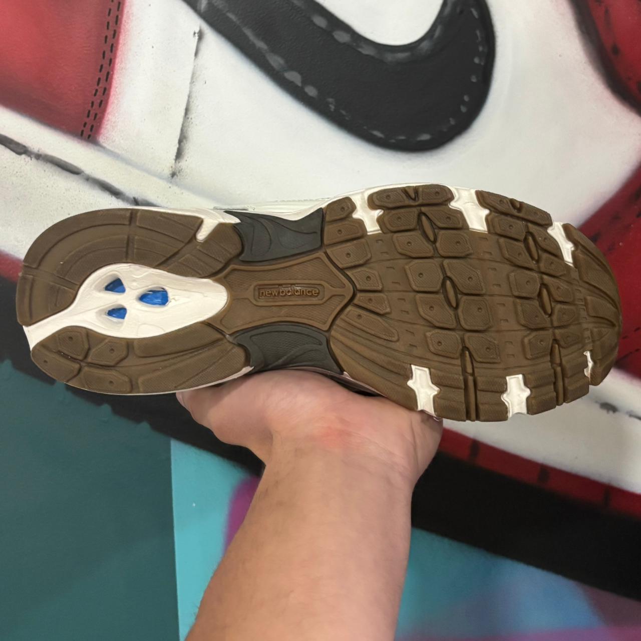 Tênis New Balance 530 Off Coffee Premium (Pronta Entrega)