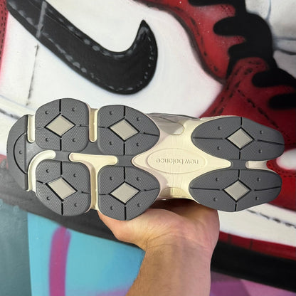 Tênis New Balance 9060 Sea Salt Concrete (Pronta Entrega)