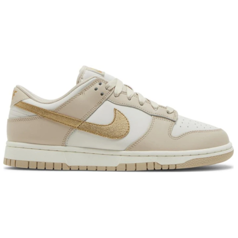 Tênis Nike Dunk Low 'Gold Swoosh'