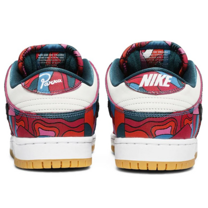 Tênis Dunk Low x Parra "Abstract Art"