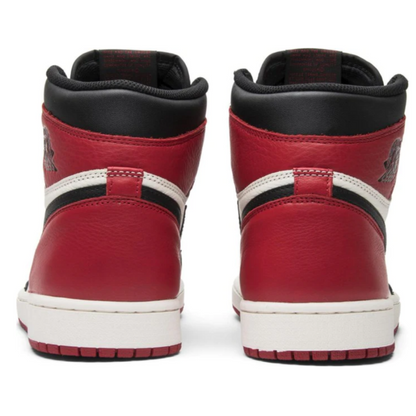 Tênis Air Jordan 1 Retro High OG Bred Toe
