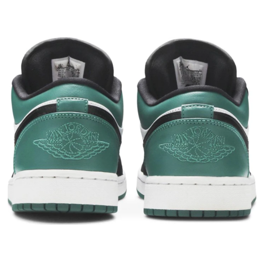 Tênis Nike Air jordan 1 Low White Black Mystic Green