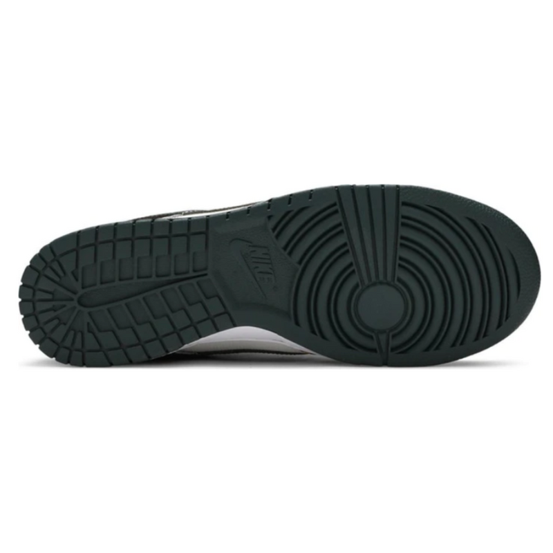 Tênis Dunk Low SE "Sail Multi-Camo"