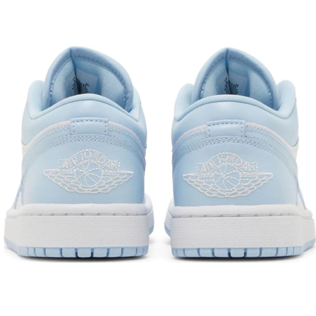 Tênis Air Jordan 1 Low "Ice Blue"
