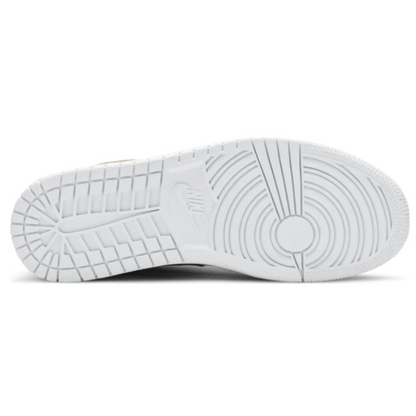 Tênis Air Jordan 1 Low Metallic Gold White